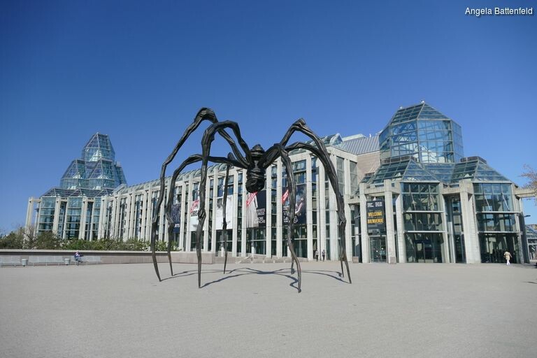 579224ib6_rectangle-768x768-0x0-0x0