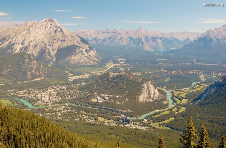 53uez8tj5_rectangle-768x768-0x0-0x0