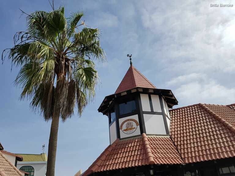 5i8qbmbcy_rectangle-768x768-0x0-0x0