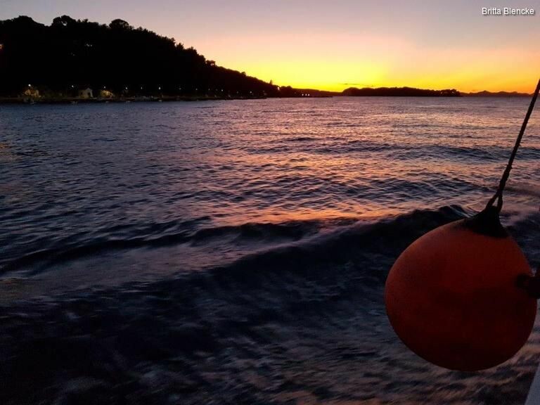 5ktn7p219_rectangle-768x768-0x0-0x0