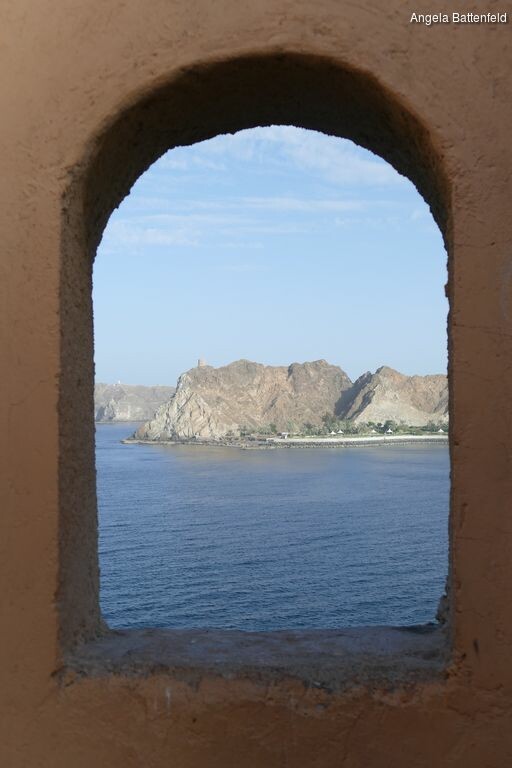 jrxfy8ux_rectangle-768x768-0x0-0x0