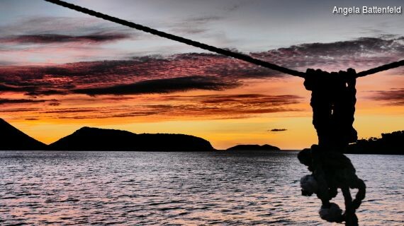 starflyer2015023_rectangle-570x320-0x0-0x0