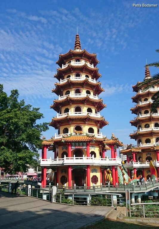 jlgr7mez_rectangle-768x768-0x0-0x0